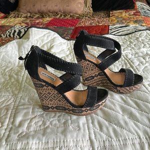 Not rated wedges new arrivals